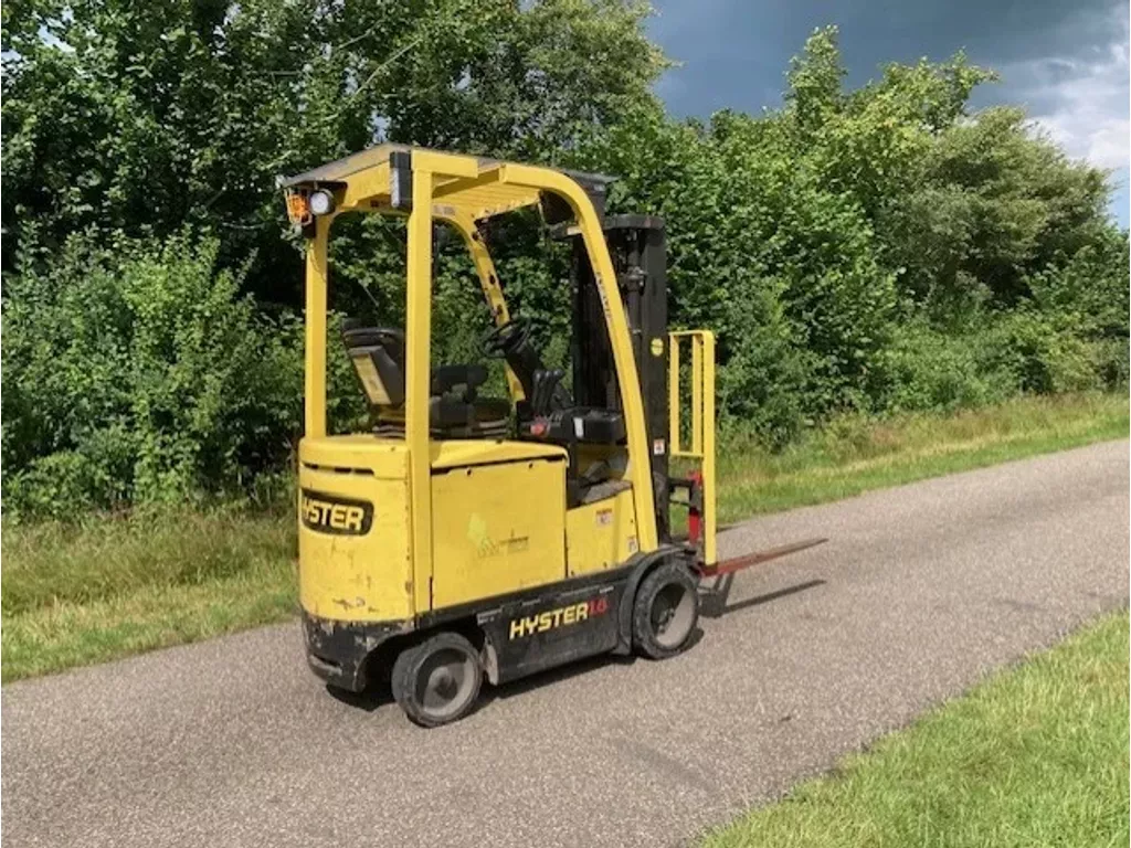 Hyster elektrische heftruck E1.6XN Triplex