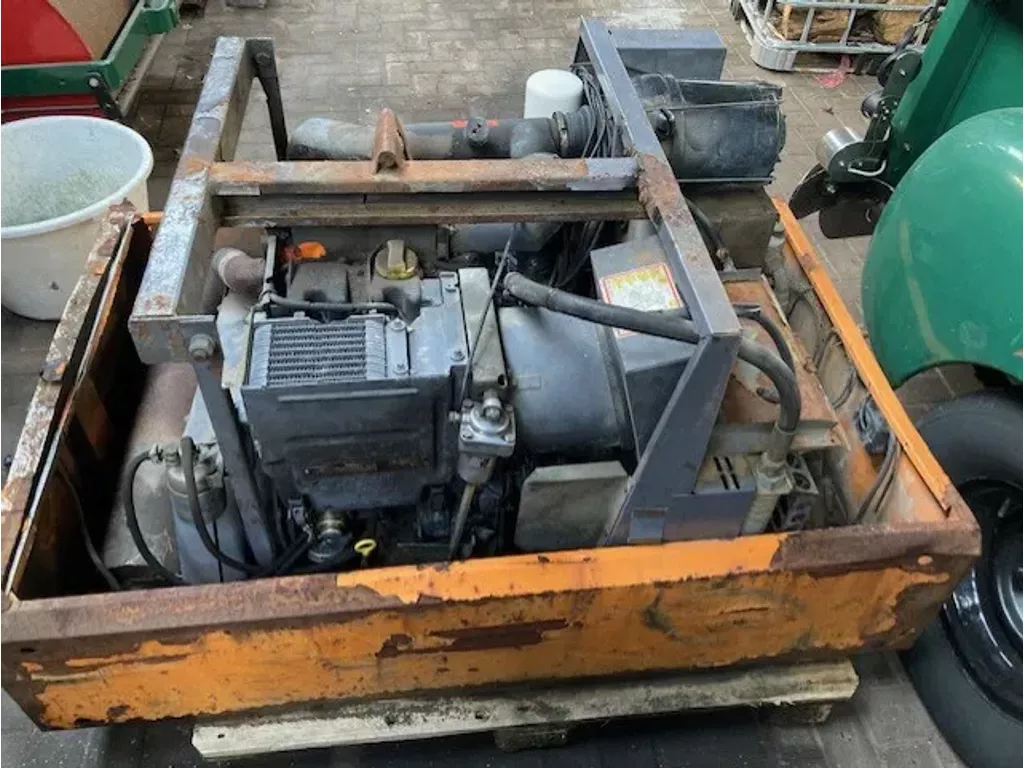 Deutz 2 cilinder Deutz F2l 1011 Compressor