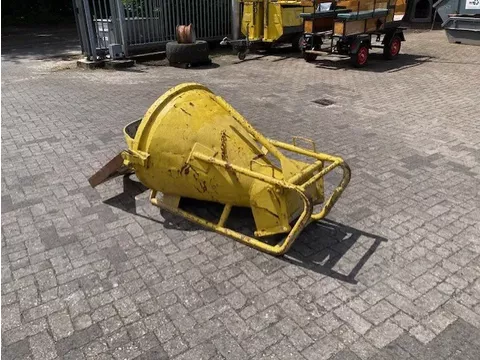 REVO betonkubel, kubel, betonsilo 300L