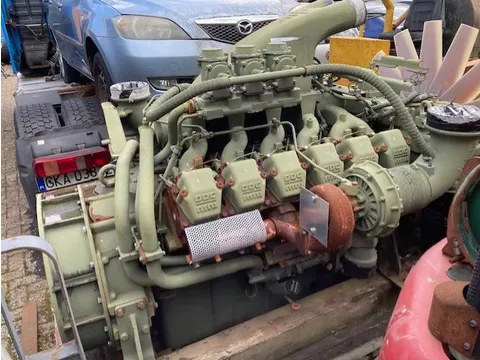 MTU 12V2000